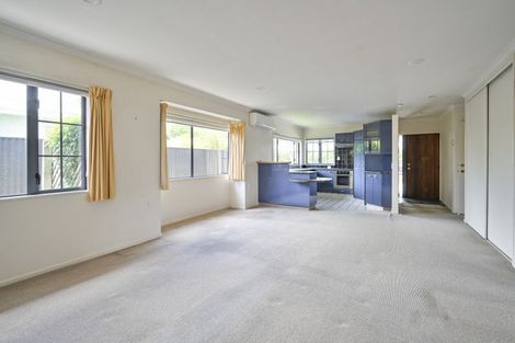 Photo of property in 1420b Karamu Road North, Mayfair, Hastings, 4122