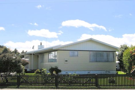 Photo of property in 9 Simkin Street, Taupo, 3330