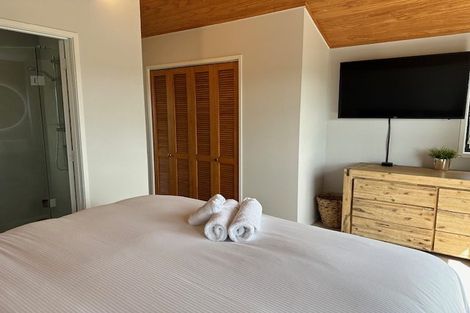 Photo of property in 155 Pah Road, Cockle Bay, Auckland, 2014