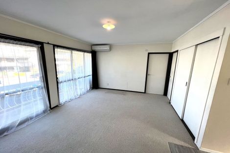 Photo of property in 9/1 Glen Road, Browns Bay, Auckland, 0630