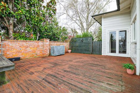 Photo of property in 30 Victoria Avenue, Dannevirke, 4930