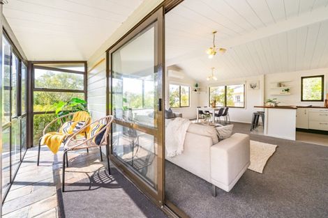 Photo of property in 22 Whitechapel Grove, Stokes Valley, Lower Hutt, 5019