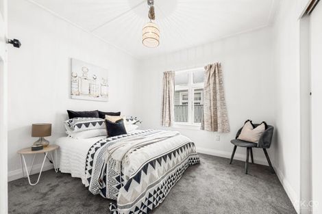 Photo of property in 146 Randwick Road, Moera, Lower Hutt, 5010