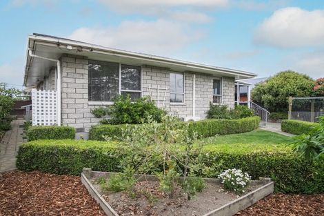 Photo of property in 1/27 Johns Road, Belfast, Christchurch, 8051