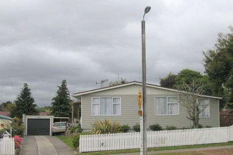 Photo of property in 68 Richmond Avenue, Richmond Heights, Taupo, 3330