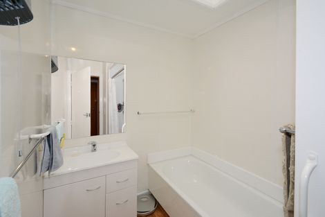 Photo of property in 407b Kaikorai Valley Road, Bradford, Dunedin, 9011