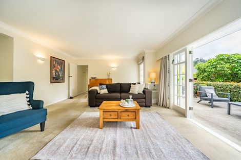 Photo of property in 88 Pinehaven Road, Pinehaven, Upper Hutt, 5019