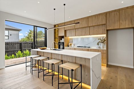 Photo of property in 202b Clovelly Road, Bucklands Beach, Auckland, 2012