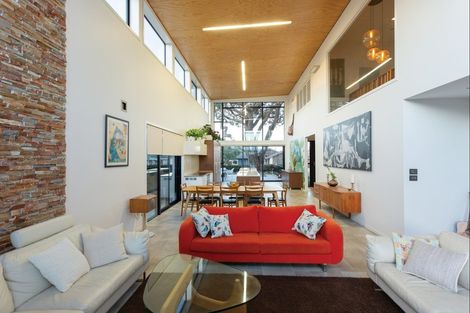 Photo of property in 70 Orkney Road, Mount Maunganui, 3116