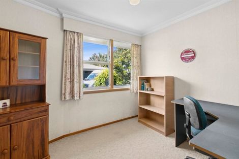 Photo of property in 241 Mangorei Road, Merrilands, New Plymouth, 4312