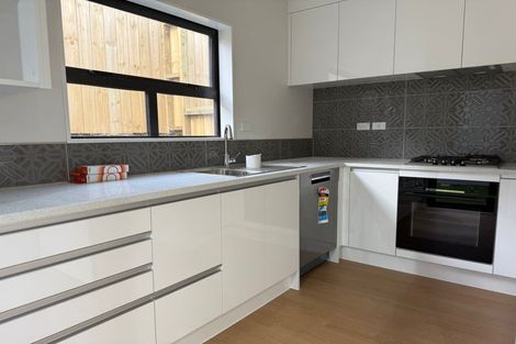 Photo of property in 163b Bradbury Road, Botany Downs, Auckland, 2010