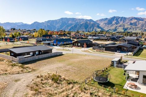 Photo of property in 14 Isthmus Place, Lake Hawea, 9382