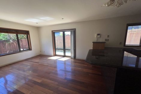 Photo of property in 51a Dominion Street, Takapuna, Auckland, 0622