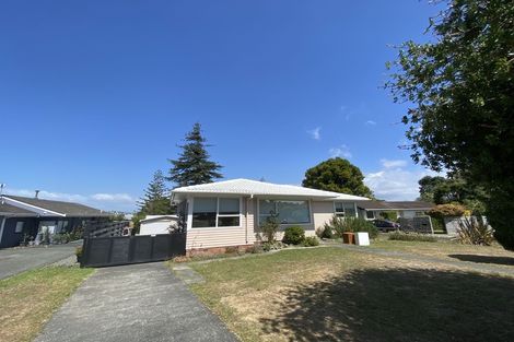 Photo of property in 18 Wanaka Place, Pakuranga Heights, Auckland, 2010