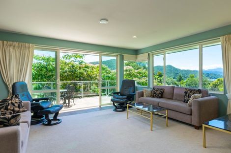 Photo of property in 34 Moana View Road, Waikawa, Picton, 7220
