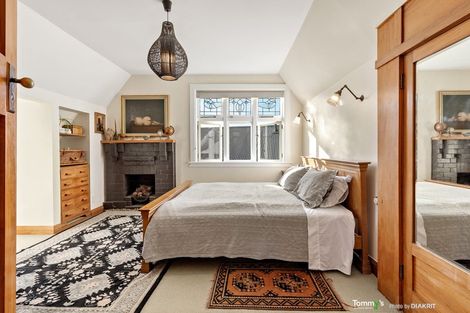 Photo of property in 35 Townsend Road, Miramar, Wellington, 6022