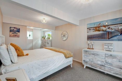 Photo of property in 6 Virginia Circus, Snells Beach, 0920