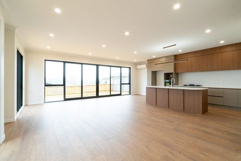 Photo of property in 57 Michael Bosher Way, Flat Bush, Auckland, 2019