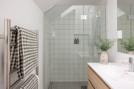 Photo of property in 2/15 Wembley Street, Sydenham, Christchurch, 8023