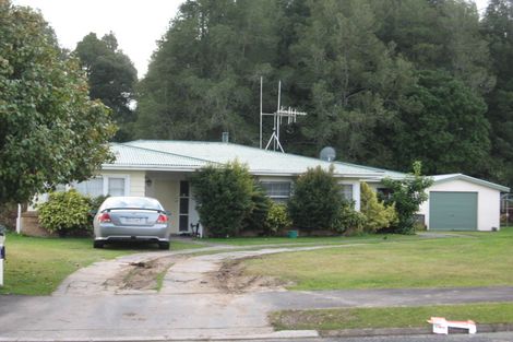 Photo of property in 35 Fenwick Crescent, Hillcrest, Hamilton, 3216