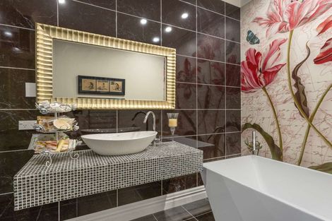 Photo of property in 9 Kowhai Road, Bluff Hill, Napier, 4110