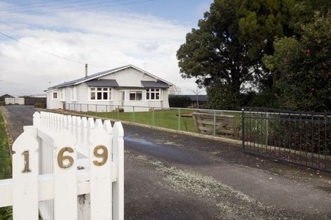 Photo of property in 169 Lockwood Road, Kairanga, Palmerston North, 4475