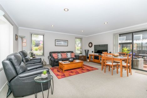 Photo of property in 207 Raeburne Street, Te Awamutu, 3800