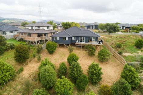 Photo of property in 7 Gibraltar Way, Fitzherbert, Palmerston North, 4410