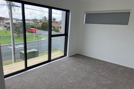 Photo of property in 94b Bay Street, Red Beach, 0932