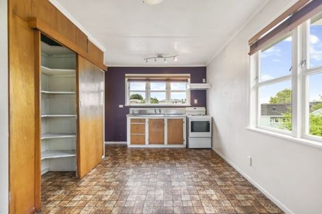 Photo of property in 14 Fairclough Road, Beach Haven, Auckland, 0626