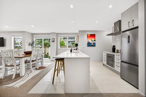 Photo of property in 28a Inverness Road, Browns Bay, Auckland, 0630