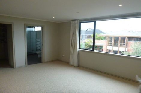 Photo of property in 1a Stormanstown Way, Seatoun, Wellington, 6022