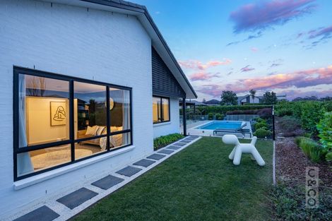 Photo of property in 19 Pohutukawa Parade, Riverhead, 0820