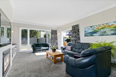 Photo of property in 18 Stanhope Grove, Korokoro, Lower Hutt, 5012