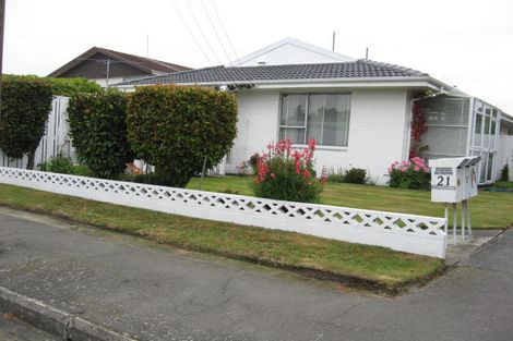 Photo of property in 1/21 Bowen Street, Upper Riccarton, Christchurch, 8041