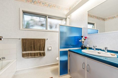 Photo of property in 8 Miller Place, Masterton, 5810