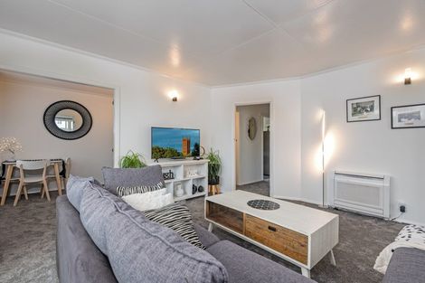 Photo of property in 10 Te Awe Awe Court, Hokowhitu, Palmerston North, 4410