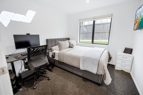 Photo of property in 19 Skiffington Road, Pokeno, 2402