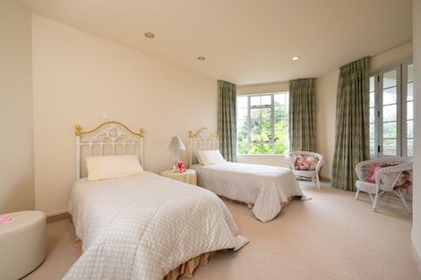 Photo of property in 26 Tauroa Road, Havelock North, 4130