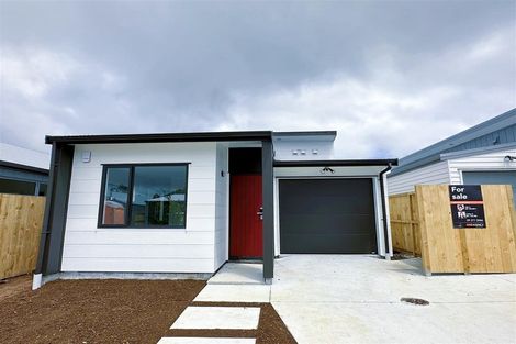 Photo of property in 13 Clayden Shuttleworth Street, Papakura, 2110
