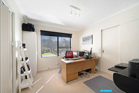 Photo of property in 18 Kitewaho Road, Swanson, Auckland, 0816