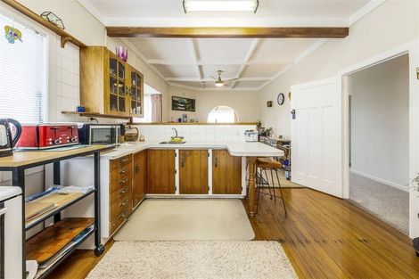 Photo of property in 19 Omagh Avenue, Papatoetoe, Auckland, 2025