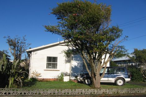 Photo of property in 52 Cudby Street, Woburn, Lower Hutt, 5011