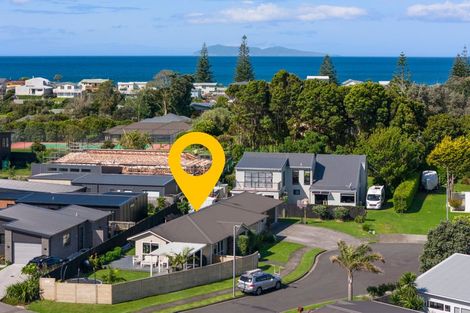 Photo of property in 7 Seafoam Place, Waihi Beach, 3611