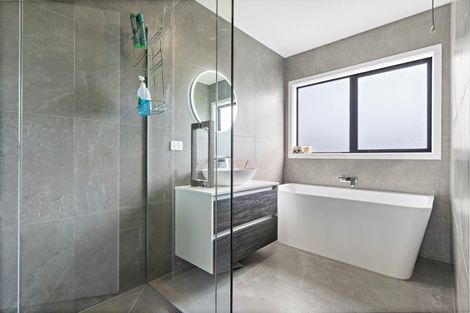 Photo of property in 5 Kea Court, Carterton, 5713