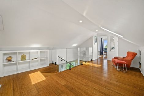 Photo of property in 94a Dyers Pass Road, Cashmere, Christchurch, 8022