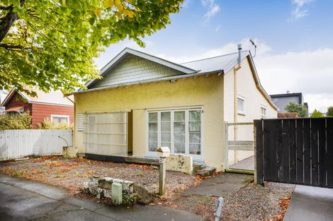 Photo of property in 8 Ranfurly Street, Hokowhitu, Palmerston North, 4410