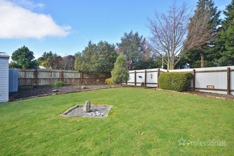 Photo of property in 19 Baillie Crescent, Carterton, 5713