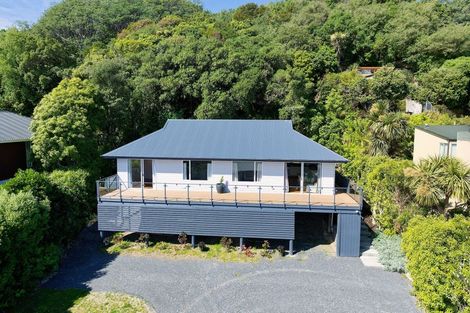 Photo of property in 4 Kea Place, South Bay, Kaikoura, 7300