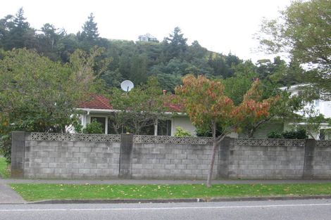 Photo of property in 44 Naenae Road, Naenae, Lower Hutt, 5011